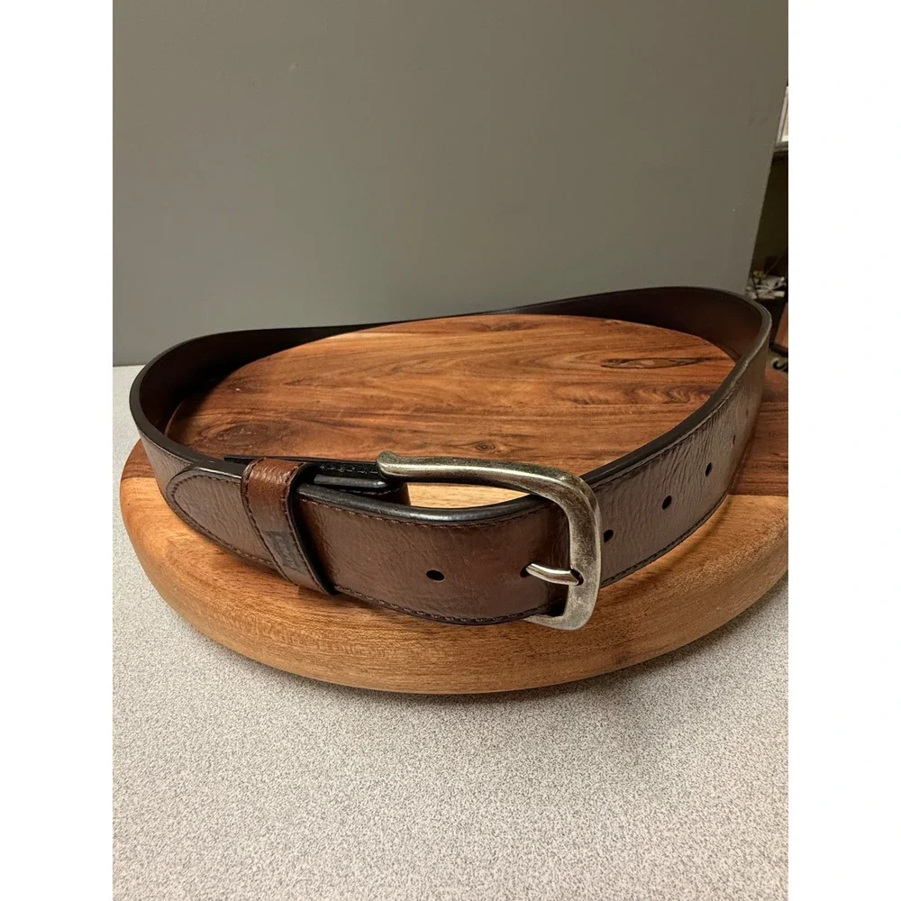 Levi's Mens Brown Leather Belt Silver Buckle Classic‎ Casual Style
